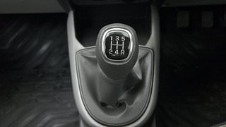 Used 2022 Hyundai Grand i10 Nios Sportz 1.2 Kappa VTVT Petrol Manual interior GEAR  KNOB VIEW