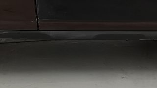 Used 2023 Renault Kiger RXT (O) MT Petrol Manual dents MINOR SCRATCH