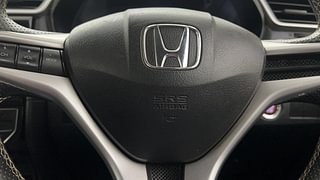 Used 2018 Honda BR-V V CVT Petrol Petrol Automatic top_features Airbags