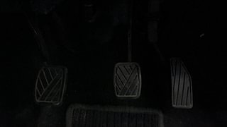 Used 2021 Maruti Suzuki XL6 Alpha MT Petrol Petrol Manual interior PEDALS VIEW