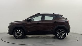 Used 2023 Renault Kiger RXT (O) MT Petrol Manual exterior LEFT SIDE VIEW