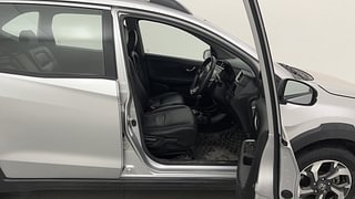 Used 2018 Honda BR-V V CVT Petrol Petrol Automatic interior RIGHT SIDE FRONT DOOR CABIN VIEW