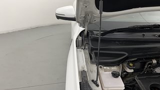 Used 2022 Hyundai Alcazar Signature (O) 6 STR 1.5 Diesel AT Diesel Automatic engine ENGINE RIGHT SIDE HINGE & APRON VIEW