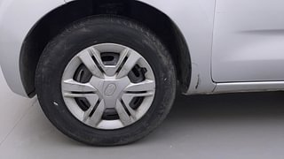 Used 2016 Datsun Redi-GO [2015-2019] T (O) Petrol Manual tyres LEFT FRONT TYRE RIM VIEW