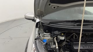 Used 2018 Honda BR-V V CVT Petrol Petrol Automatic engine ENGINE RIGHT SIDE HINGE & APRON VIEW