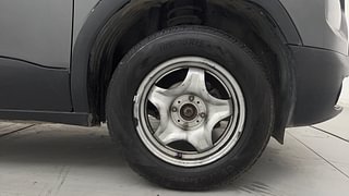 Used 2021 Tata Punch Accomplished Dazzle Pack MT Petrol Manual tyres RIGHT FRONT TYRE RIM VIEW