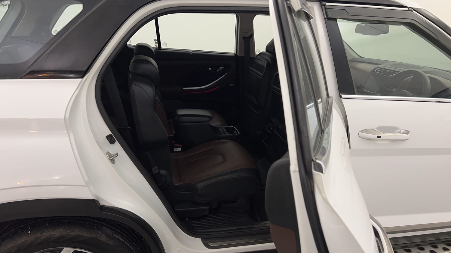 New Hyundai Alcazar interior RIGHT SIDE REAR DOOR CABIN VIEW