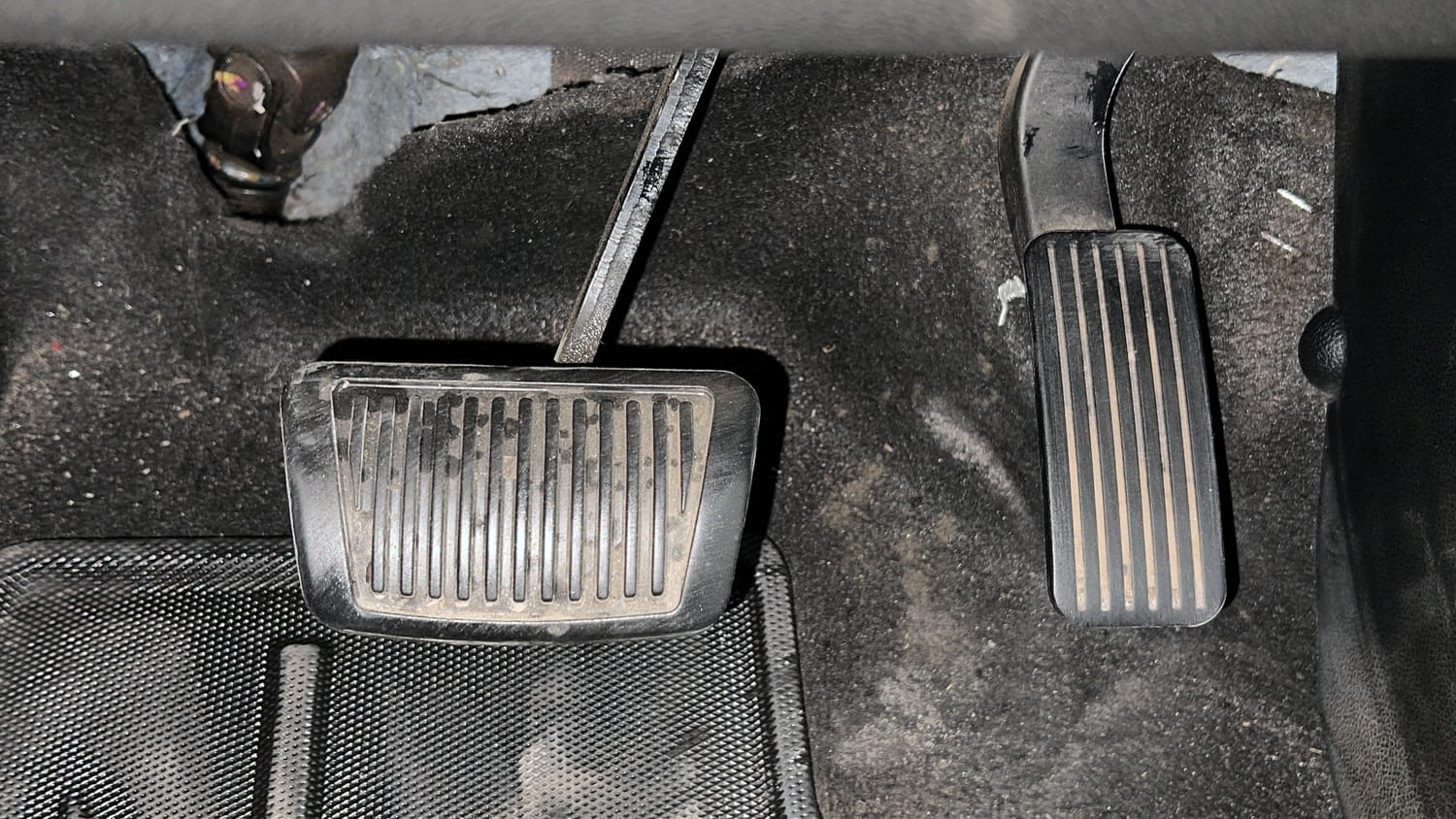 New Hyundai Alcazar interior PEDALS VIEW