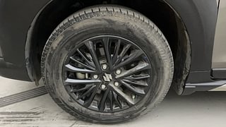 Used 2021 Maruti Suzuki XL6 Alpha MT Petrol Petrol Manual tyres LEFT FRONT TYRE RIM VIEW
