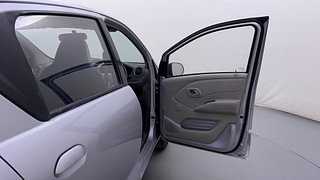Used 2016 Datsun Redi-GO [2015-2019] T (O) Petrol Manual interior RIGHT FRONT DOOR OPEN VIEW