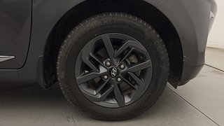 Used 2022 Hyundai Grand i10 Nios Sportz 1.2 Kappa VTVT Petrol Manual tyres RIGHT FRONT TYRE RIM VIEW