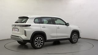 Used 2024 Maruti Suzuki Grand Vitara Zeta Smart Hybrid Petrol Manual exterior RIGHT REAR CORNER VIEW
