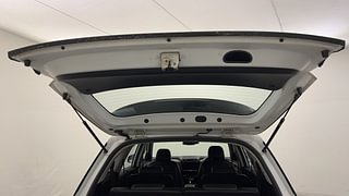 Used 2022 Hyundai Alcazar Signature (O) 6 STR 1.5 Diesel AT Diesel Automatic interior DICKY DOOR OPEN VIEW