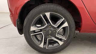 Used 2019 Tata Tiago Revotron XZ Plus Petrol Manual tyres RIGHT REAR TYRE RIM VIEW