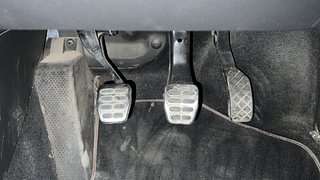 Used 2019 Skoda Rapid new [2016-2020] Style Petrol Petrol Manual interior PEDALS VIEW
