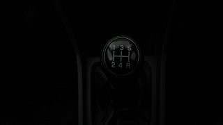Used 2017 Maruti Suzuki Vitara Brezza [2016-2020] ZDi Plus Diesel Manual interior GEAR  KNOB VIEW
