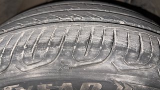 Used 2015 Tata Zest [2014-2019] XT Petrol Petrol Manual tyres RIGHT FRONT TYRE TREAD VIEW
