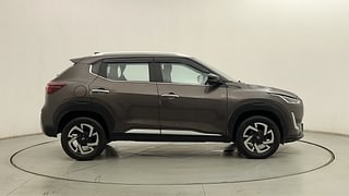 Used 2023 Nissan Magnite XV Premium Turbo CVT (O) Petrol Automatic exterior RIGHT SIDE VIEW
