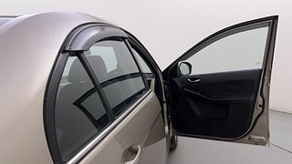 Used 2015 Tata Zest [2014-2019] XT Petrol Petrol Manual interior RIGHT FRONT DOOR OPEN VIEW