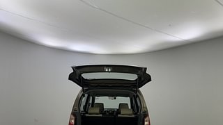 Used 2014 Maruti Suzuki Wagon R 1.0 [2010-2019] VXi Petrol Manual interior DICKY DOOR OPEN VIEW