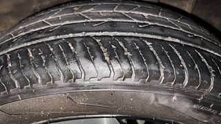Used 2023 Nissan Magnite XV Premium Turbo CVT (O) Petrol Automatic tyres LEFT REAR TYRE TREAD VIEW