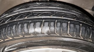 Used 2018 Maruti Suzuki Wagon R 1.0 [2010-2019] VXi Petrol Manual tyres RIGHT FRONT TYRE TREAD VIEW