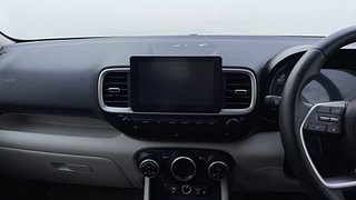 Used 2023 Hyundai Venue SX 1.5 CRDi Diesel Manual interior MUSIC SYSTEM & AC CONTROL VIEW