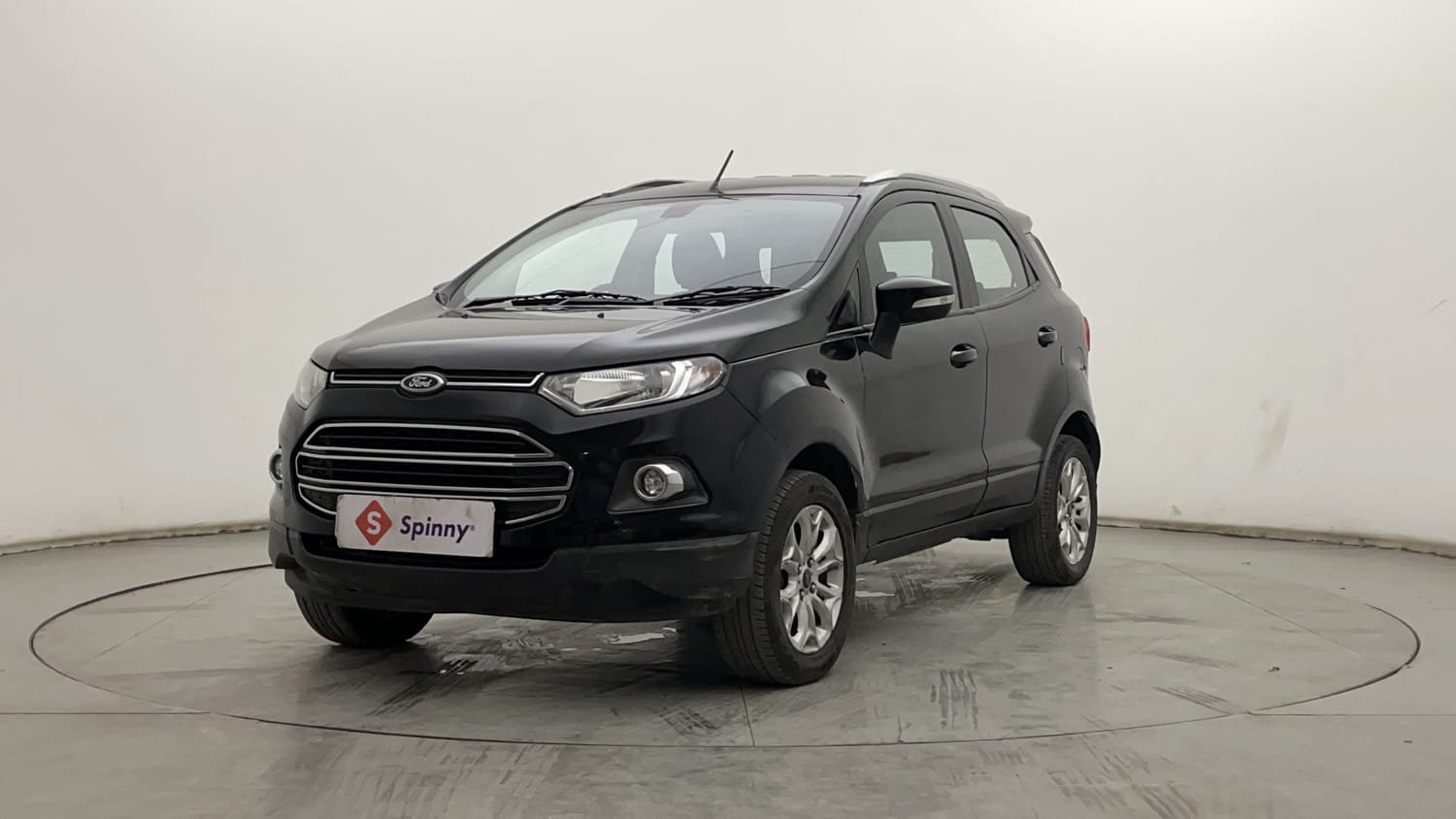 LEFT FRONT CORNER VIEW