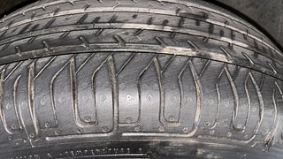 Used 2022 Hyundai Venue SX 1.2 Petrol Petrol Manual tyres RIGHT FRONT TYRE TREAD VIEW