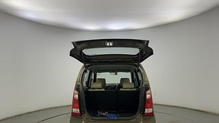 Used 2014 Maruti Suzuki Wagon R 1.0 [2010-2019] VXi Petrol Manual interior DICKY INSIDE VIEW