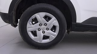 Used 2022 Hyundai Venue SX 1.2 Petrol Petrol Manual tyres RIGHT REAR TYRE RIM VIEW