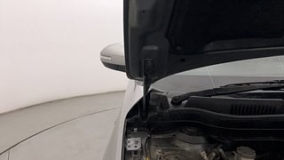 Used 2017 Maruti Suzuki Vitara Brezza [2016-2020] ZDi Plus Diesel Manual engine ENGINE RIGHT SIDE HINGE & APRON VIEW