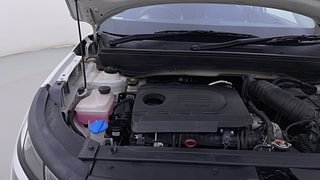 Used 2023 Hyundai Venue SX 1.5 CRDi Diesel Manual engine ENGINE RIGHT SIDE HINGE & APRON VIEW
