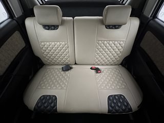 Used 2018 Maruti Suzuki Wagon R 1.0 [2010-2019] VXi Petrol Manual interior REAR SEAT CONDITION VIEW