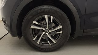Used 2022 Mahindra XUV700 AX 5 Petrol AT 5 STR Petrol Automatic tyres LEFT FRONT TYRE RIM VIEW