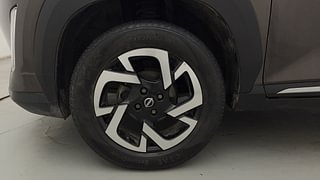 Used 2023 Nissan Magnite XV Premium Turbo CVT (O) Petrol Automatic tyres LEFT FRONT TYRE RIM VIEW