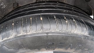 Used 2023 Hyundai Venue SX 1.5 CRDi Diesel Manual tyres LEFT REAR TYRE TREAD VIEW