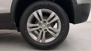 Used 2017 Maruti Suzuki Vitara Brezza [2016-2020] ZDi Plus Diesel Manual tyres LEFT REAR TYRE RIM VIEW