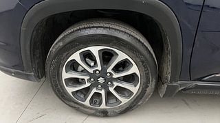 Used 2023 Maruti Suzuki Grand Vitara Zeta Smart Hybrid Petrol Manual tyres LEFT FRONT TYRE RIM VIEW