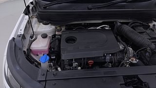 Used 2023 Hyundai Venue SX 1.5 CRDi Diesel Manual engine ENGINE RIGHT SIDE VIEW