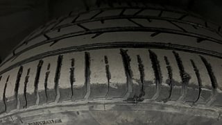Used 2020 Hyundai Venue SX 1.0  Turbo Petrol Manual tyres RIGHT FRONT TYRE TREAD VIEW