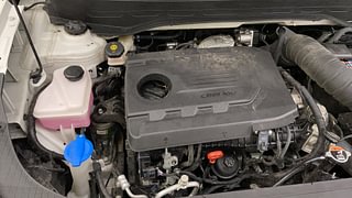Used 2023 Hyundai Venue SX (O) 1.5 CRDi Diesel Manual engine ENGINE RIGHT SIDE VIEW