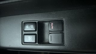 Used 2022 Maruti Suzuki Wagon R 1.0 LXI CNG Petrol+cng Manual top_features Central locking