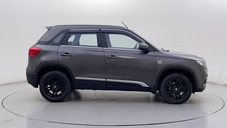 Used 2018 maruti-suzuki Vitara Brezza ZDi AGS Diesel Automatic exterior RIGHT SIDE VIEW