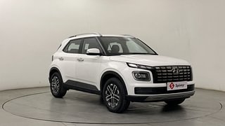 Used 2023 Hyundai Venue SX (O) 1.5 CRDi Diesel Manual exterior RIGHT FRONT CORNER VIEW