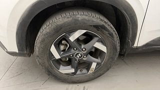 Used 2020 Hyundai Venue SX 1.0  Turbo Petrol Manual tyres LEFT FRONT TYRE RIM VIEW