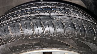 Used 2019 Maruti Suzuki Dzire ZDi AMT Diesel Automatic tyres RIGHT FRONT TYRE TREAD VIEW