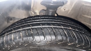 Used 2022 Maruti Suzuki Wagon R 1.0 LXI CNG Petrol+cng Manual tyres LEFT FRONT TYRE TREAD VIEW