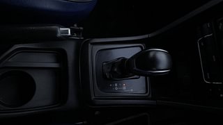 Used 2018 maruti-suzuki Vitara Brezza ZDi AGS Diesel Automatic interior GEAR  KNOB VIEW