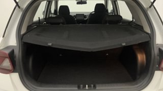 Used 2020 Hyundai Venue SX 1.0  Turbo Petrol Manual interior DICKY INSIDE VIEW